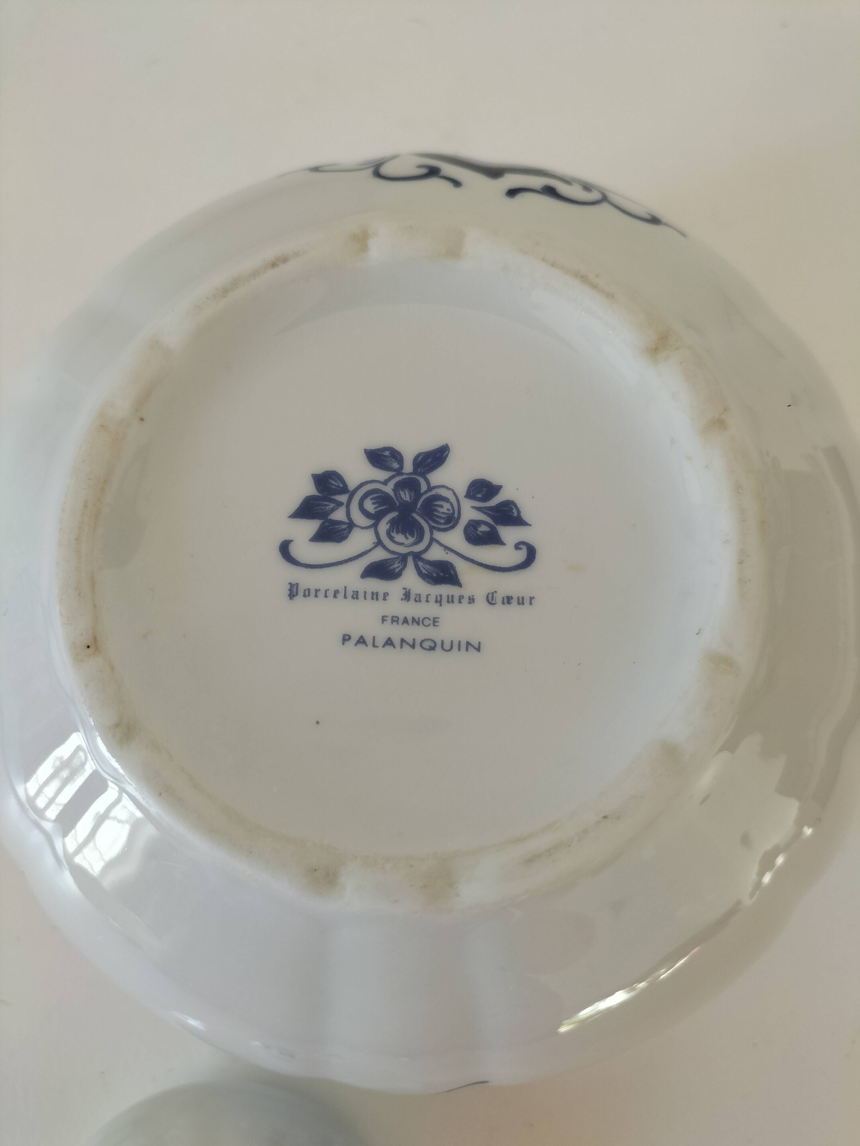 Porcelain teapot Jacques Cœur – Palanquin model