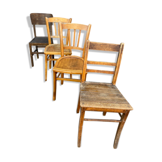 Set de 4 chaises bistrot café dépareillées vintage