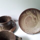 4 vintage stoneware cups + 4 saucers (A1)