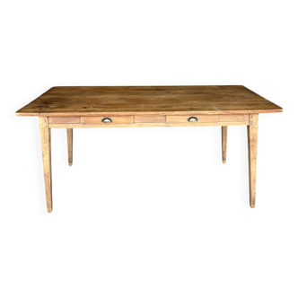Farmhouse table