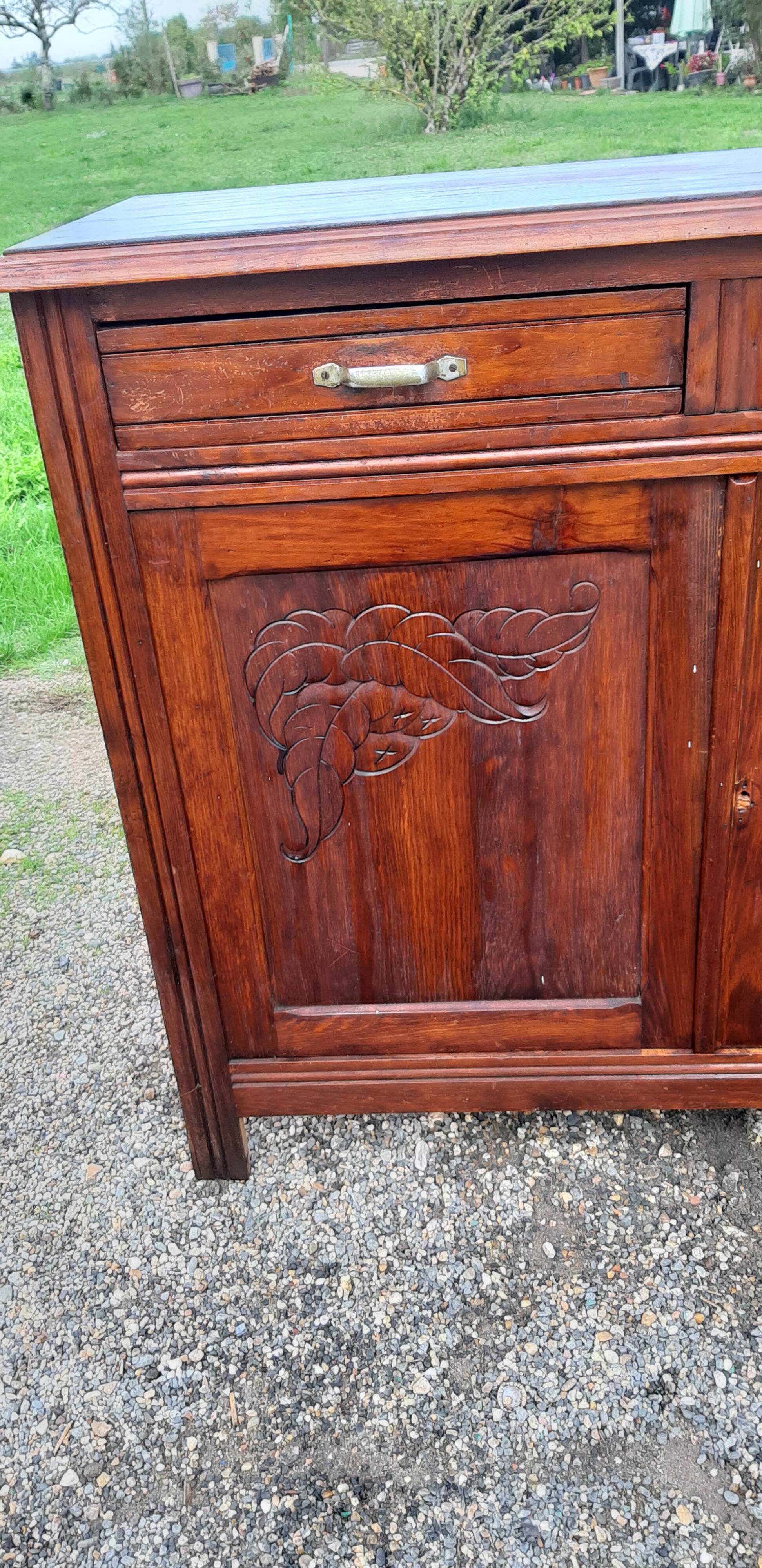 Parisian pine sideboard