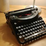 Remington Noiseless Portable typewriter