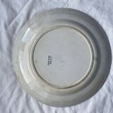 Serving dish in iron earth