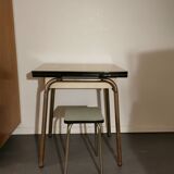 Formica table and stool set