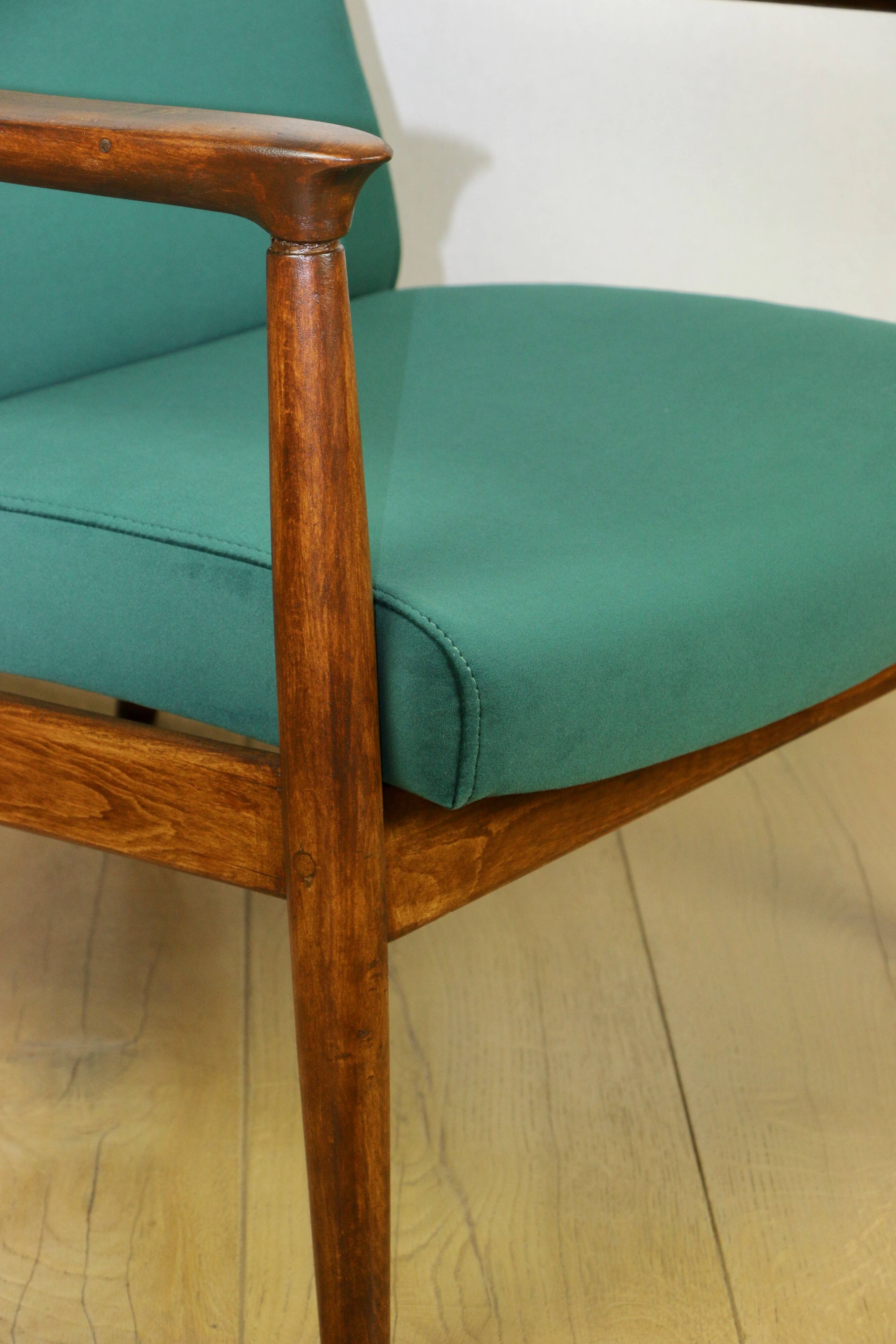 GFM-64 armchair, design by Edmund Homa from the 70s, green velvet - Jade 500 - 2 pieces available