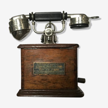 Téléphone modèle 1910 de marque Picart Lebas
