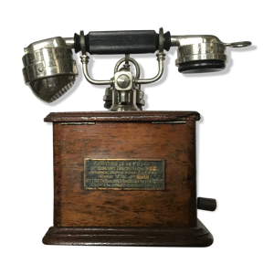 Téléphone modèle 1910 de marque