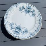 Set of 8 iron earthenware plates