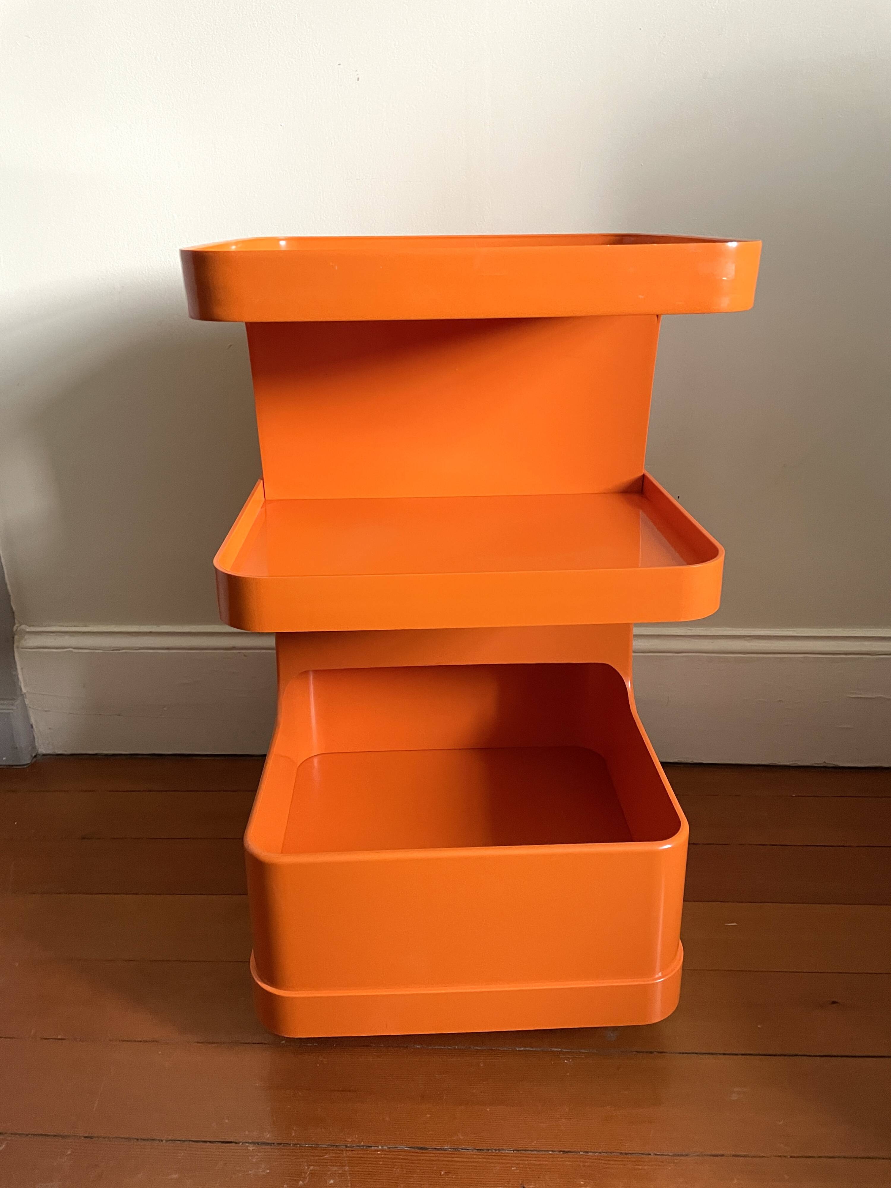 Flair orange furniture on casters for prisunic 1970
