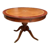 Circular table in light mahogany and leather base claw English style