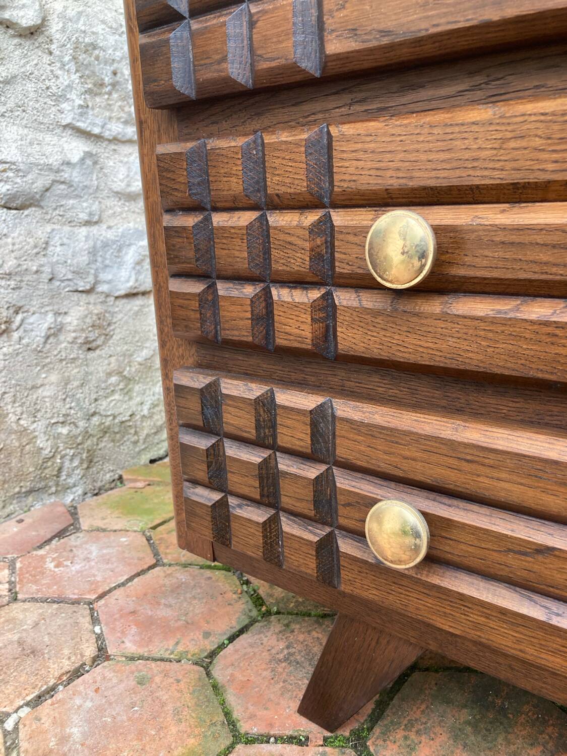 Vintage chest of drawers with splayed legs