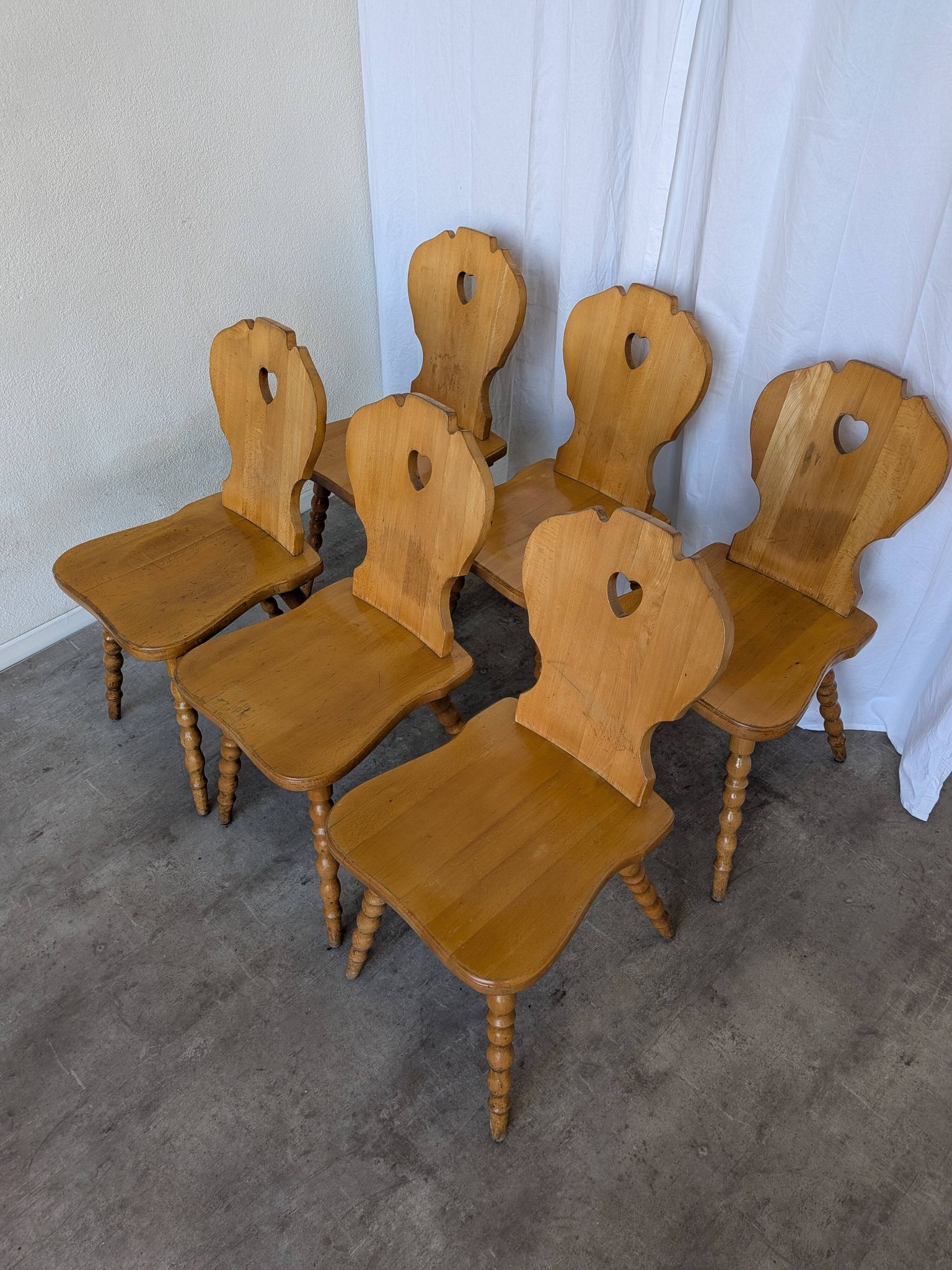 Set of 6 Vintage Tyrolean Heart Cutout Wooden Dining Chairs, Farmhouse