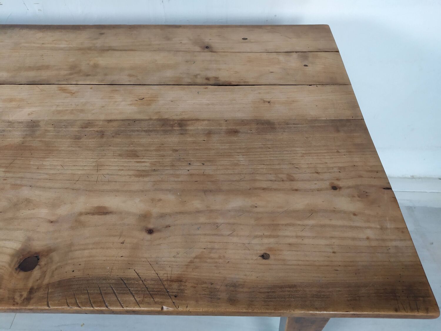 Table de ferme bistrot