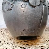 Art Deco vase in repoussé pewter by René Sitoleux circa 1940