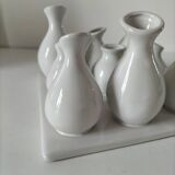 Multiple vintage white soliflore – centrepiece with 9 ceramic vases