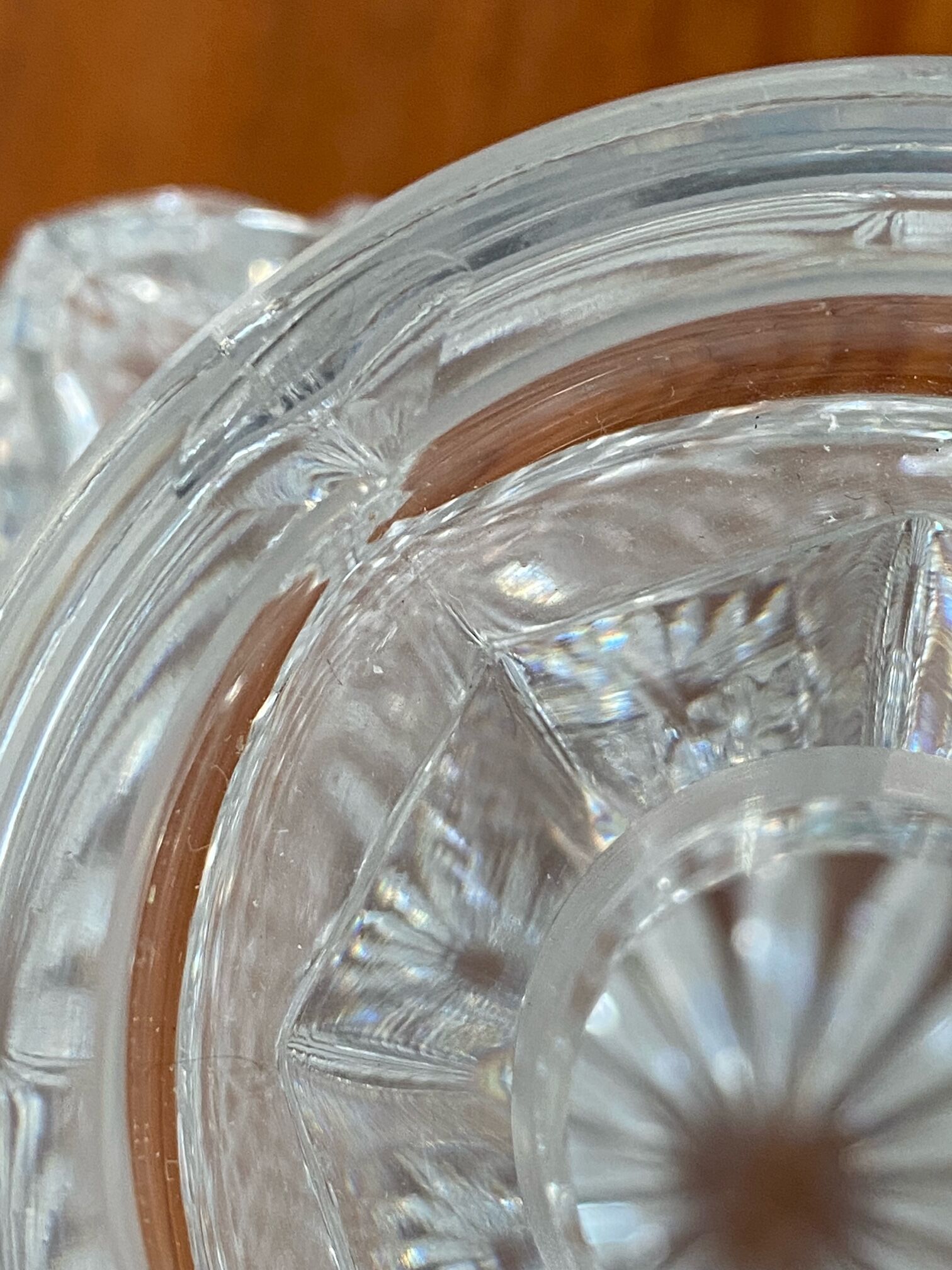 Crystal decanter