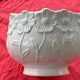 Pot cover slurry in glazed ceramic white vintage floral pattern