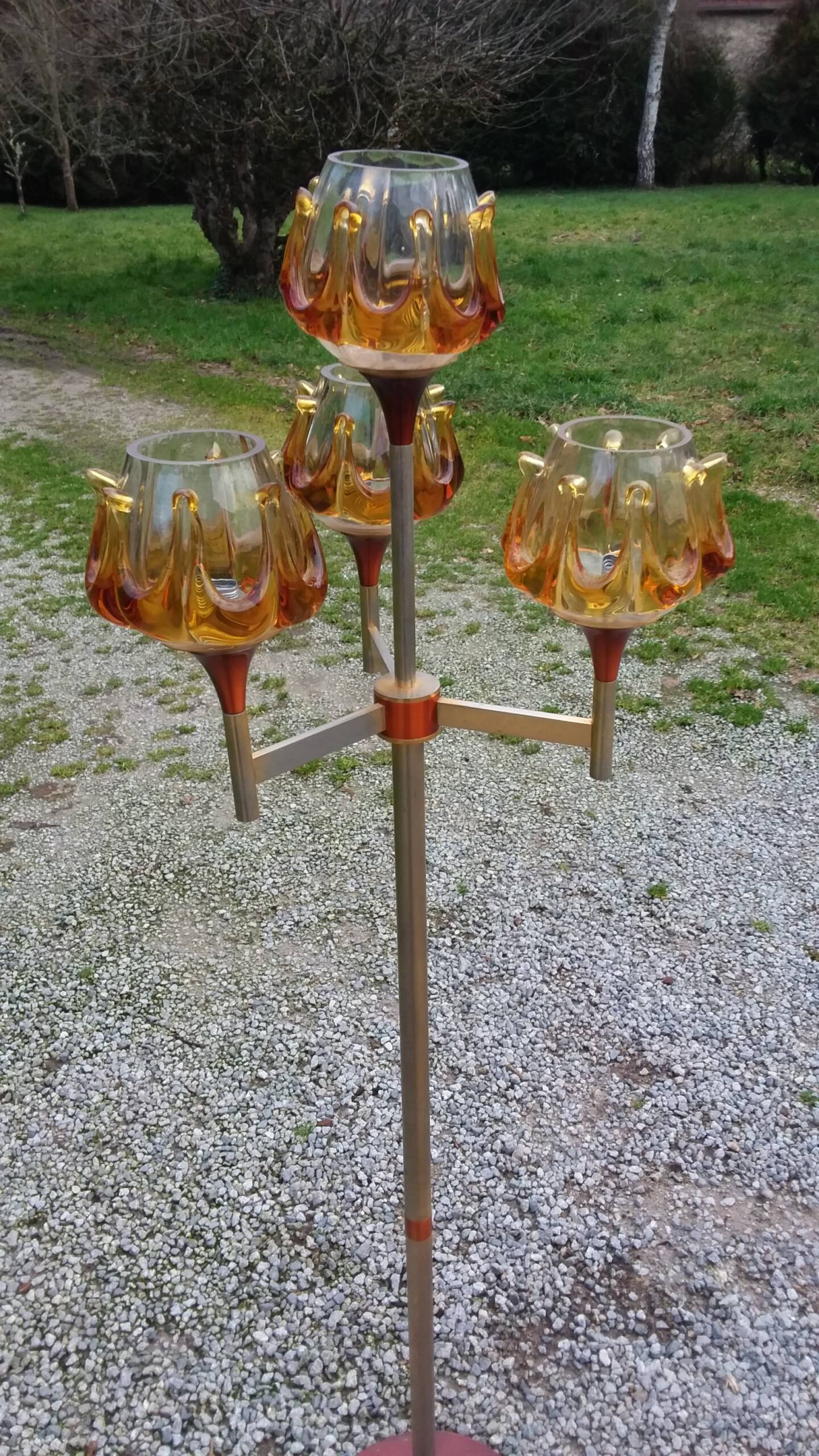1970s design floor lamp in gold and orange chrome metal with 4 glass tulips
