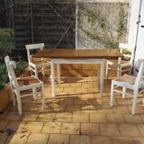 Table with two Italian extensions and 4 chairs