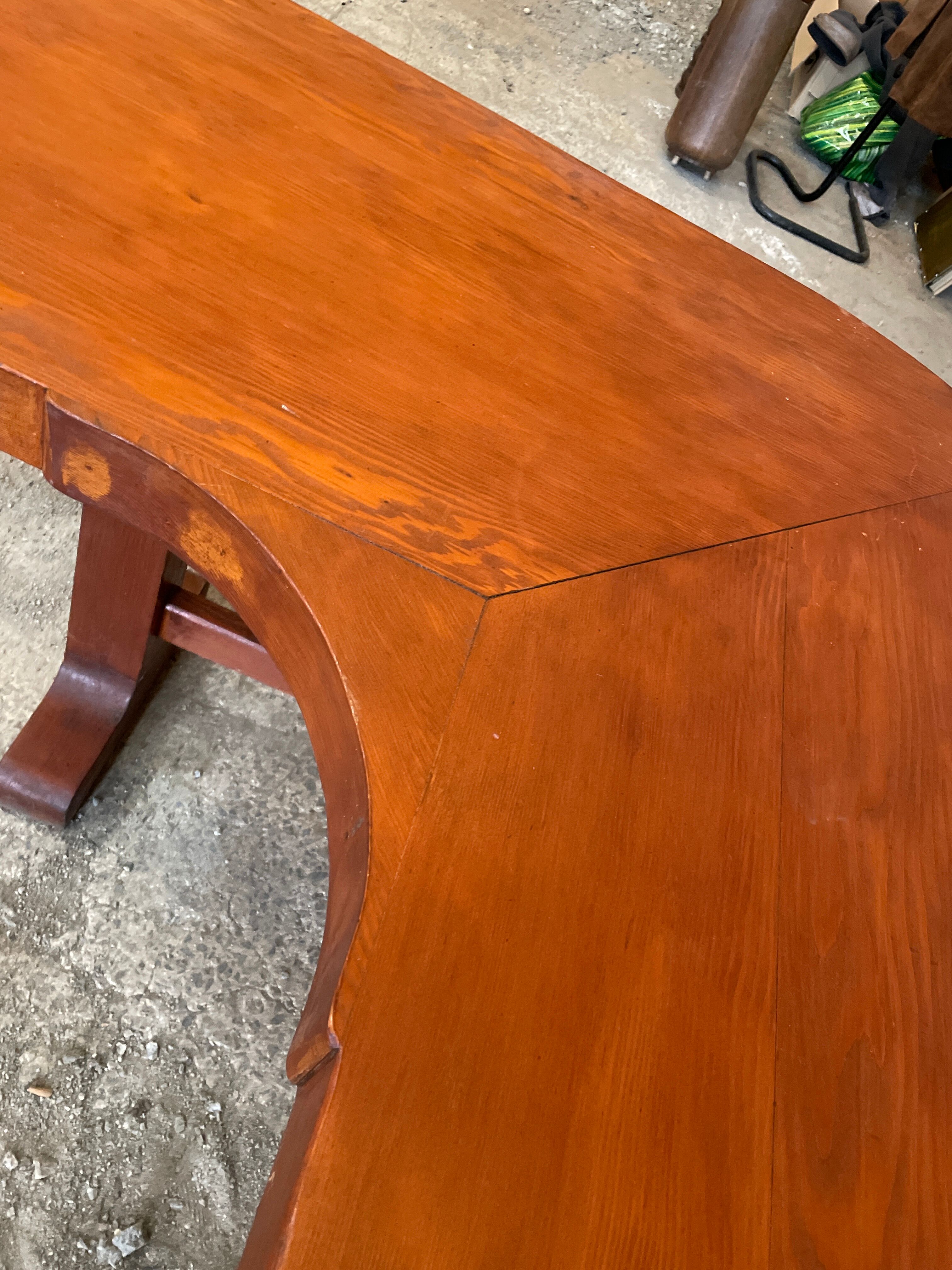 Vintage offices In red fir 1960