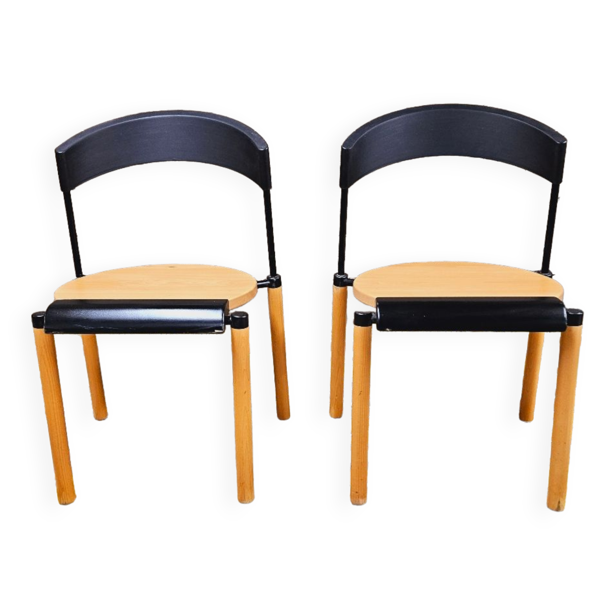 Paire de chaises années 80