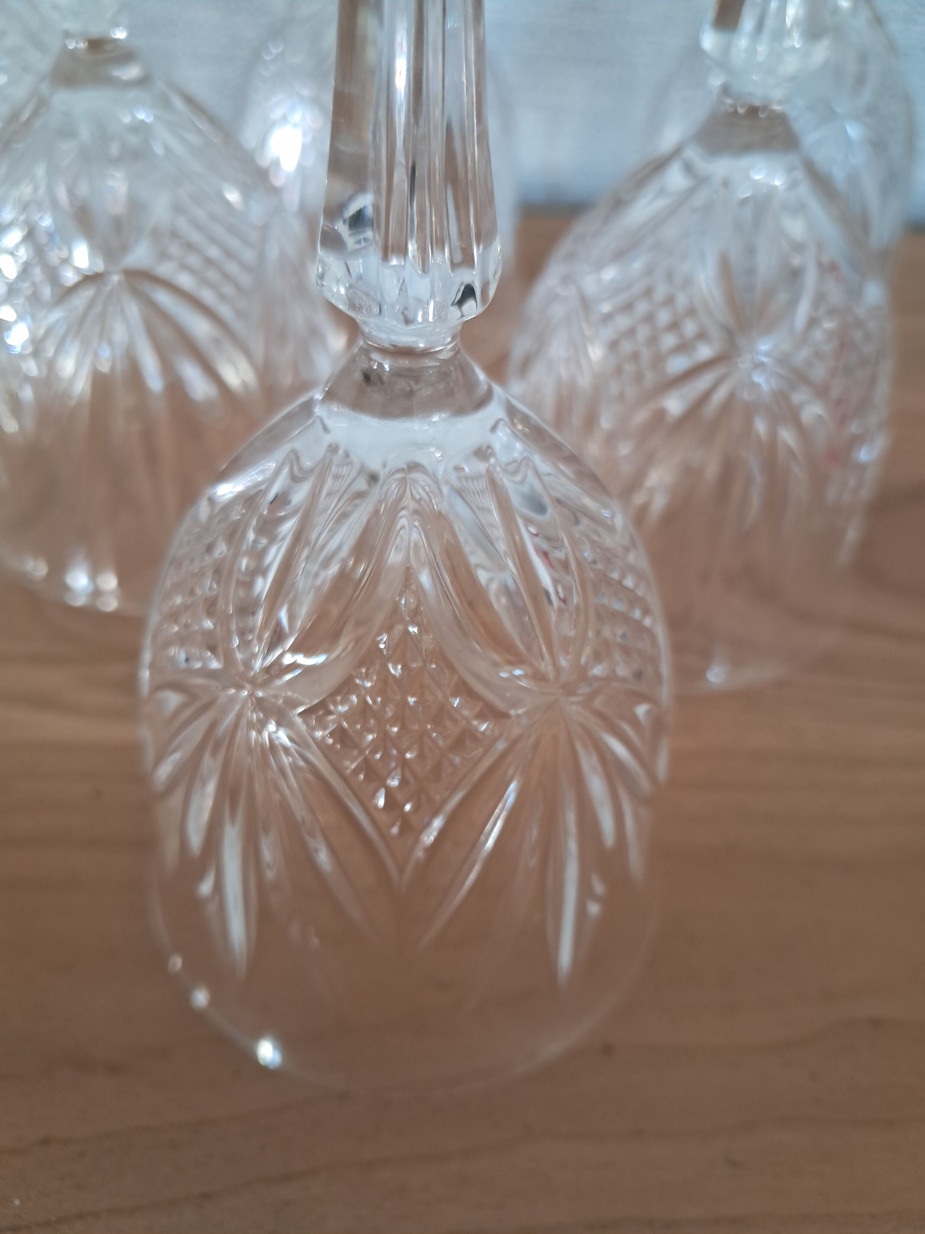 6 crystal white wine glasses from Arques, Sofia model.