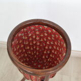 Rattan plant holder worker