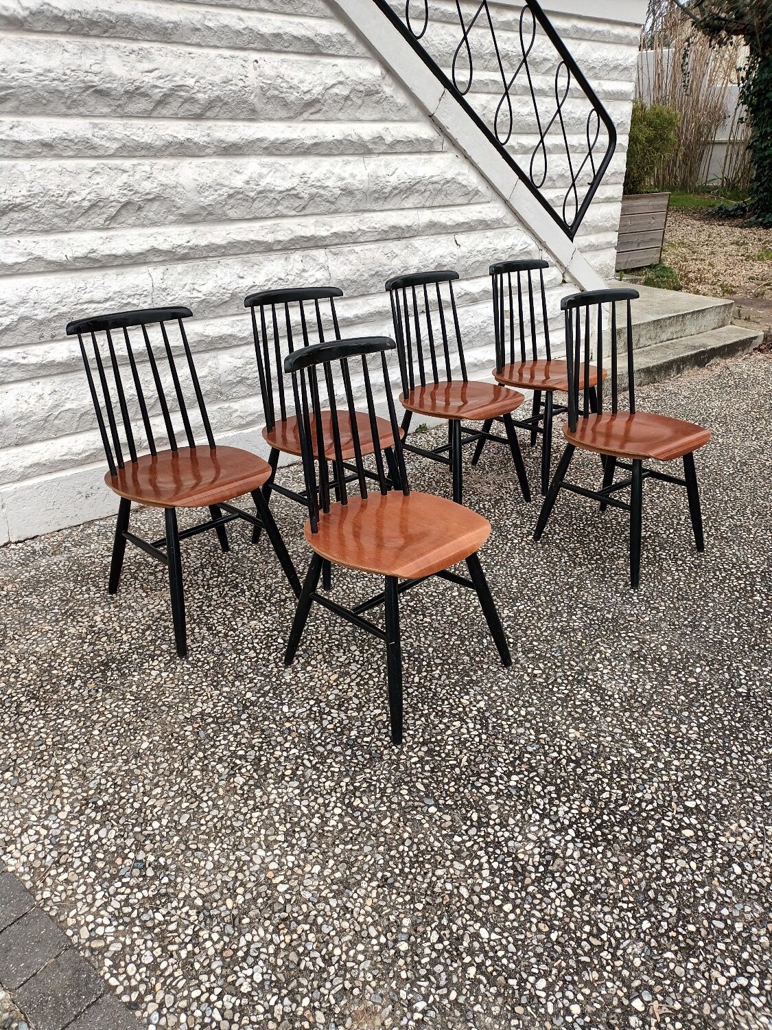 Fanett Chairs by Ilmari Tapiovaara