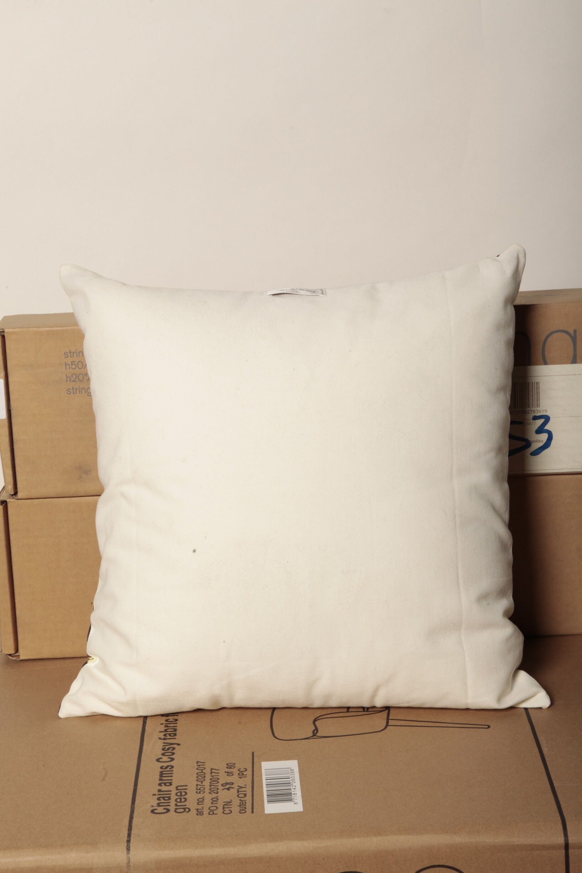 Bensimon Brush cushion