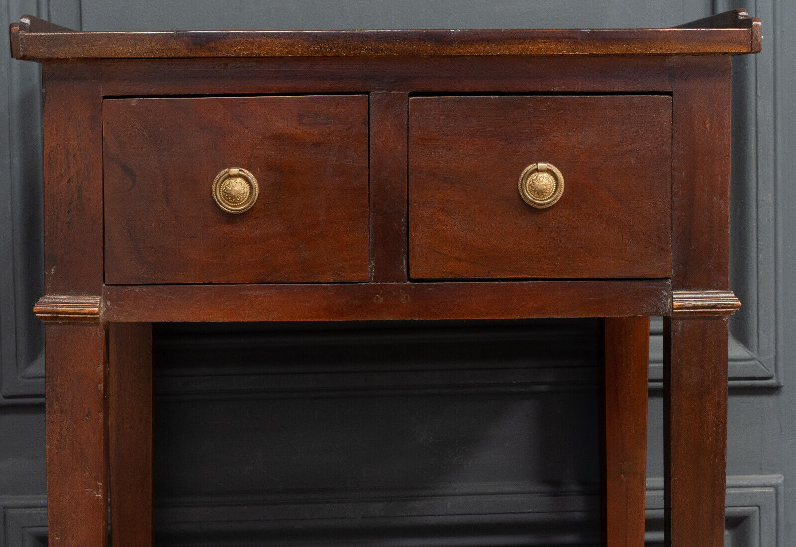 Table in mahogany XIXth