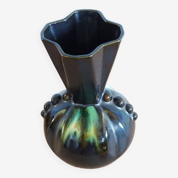 Art Nouveau vase in flamed stoneware ceramic