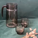Decanter and water glasses