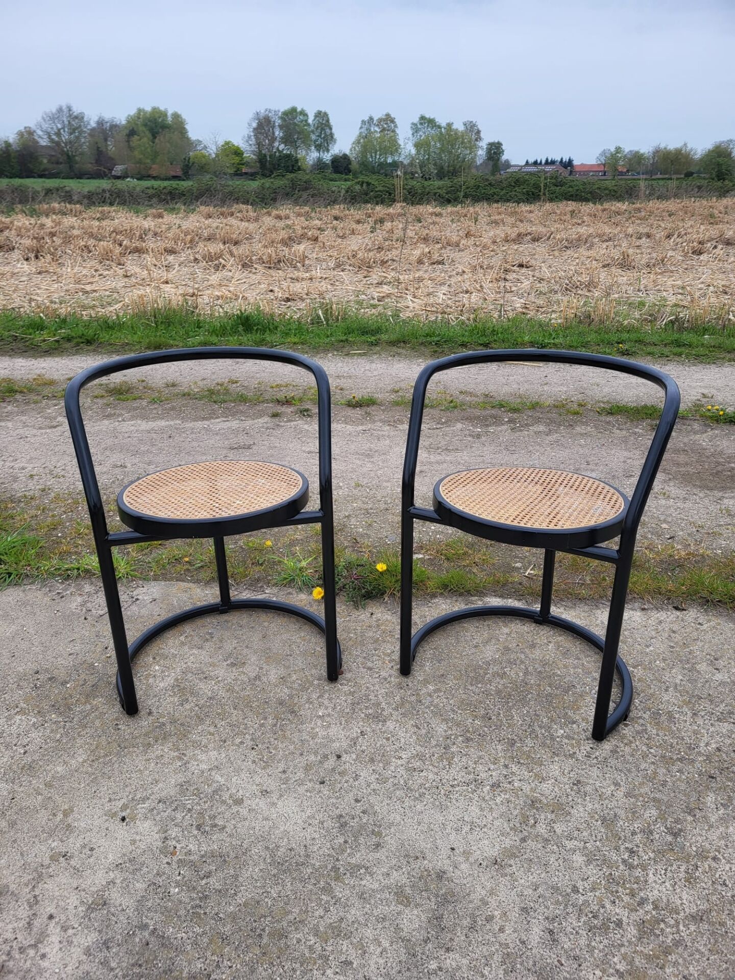 Set 2 tub chair Italian design black tubular metal frame - cane seat