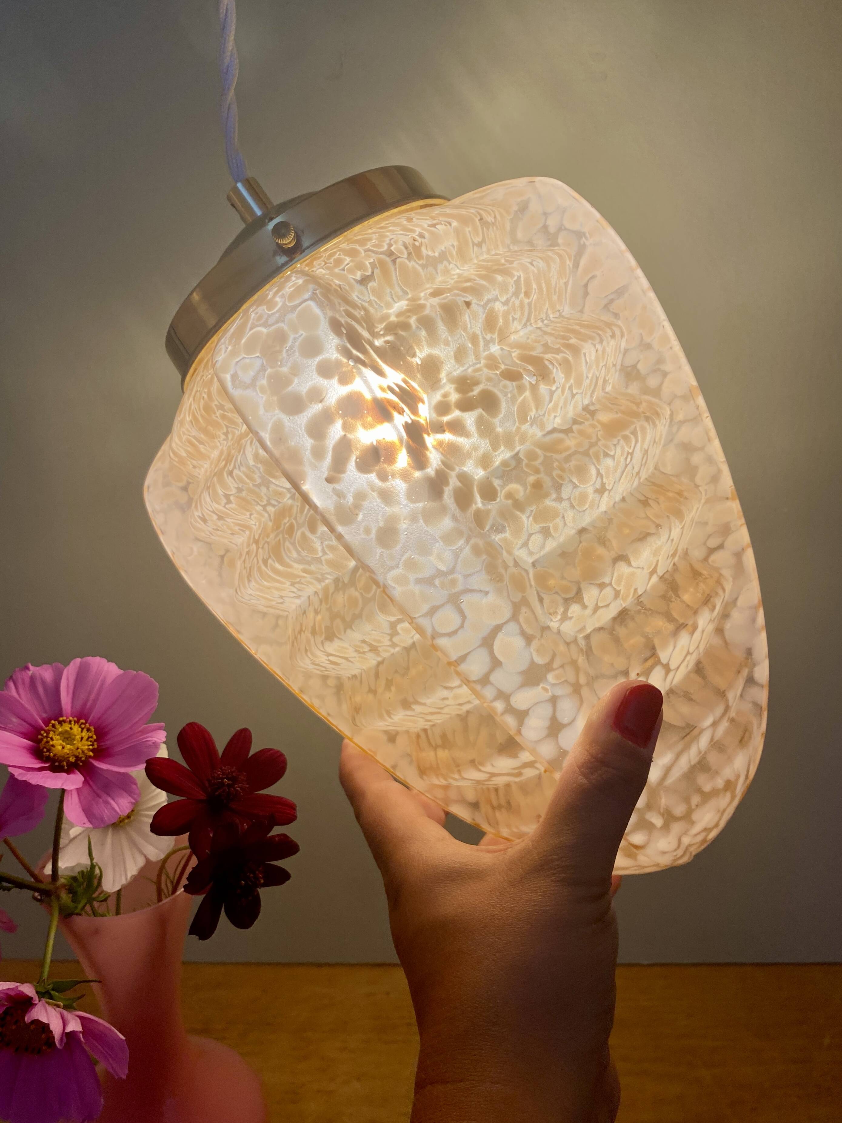 Vintage art deco globe pendant light in pink clichy glass