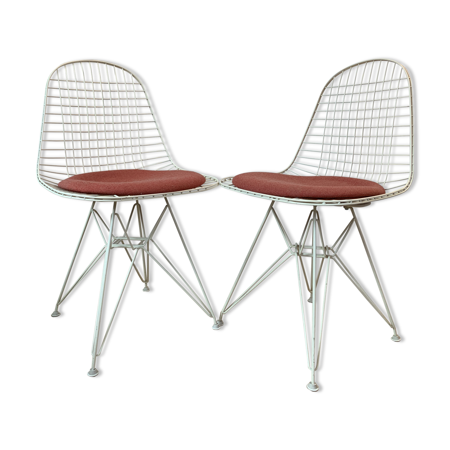Pair of Wire chairs by Ray & Charles Eames, Vitra edition