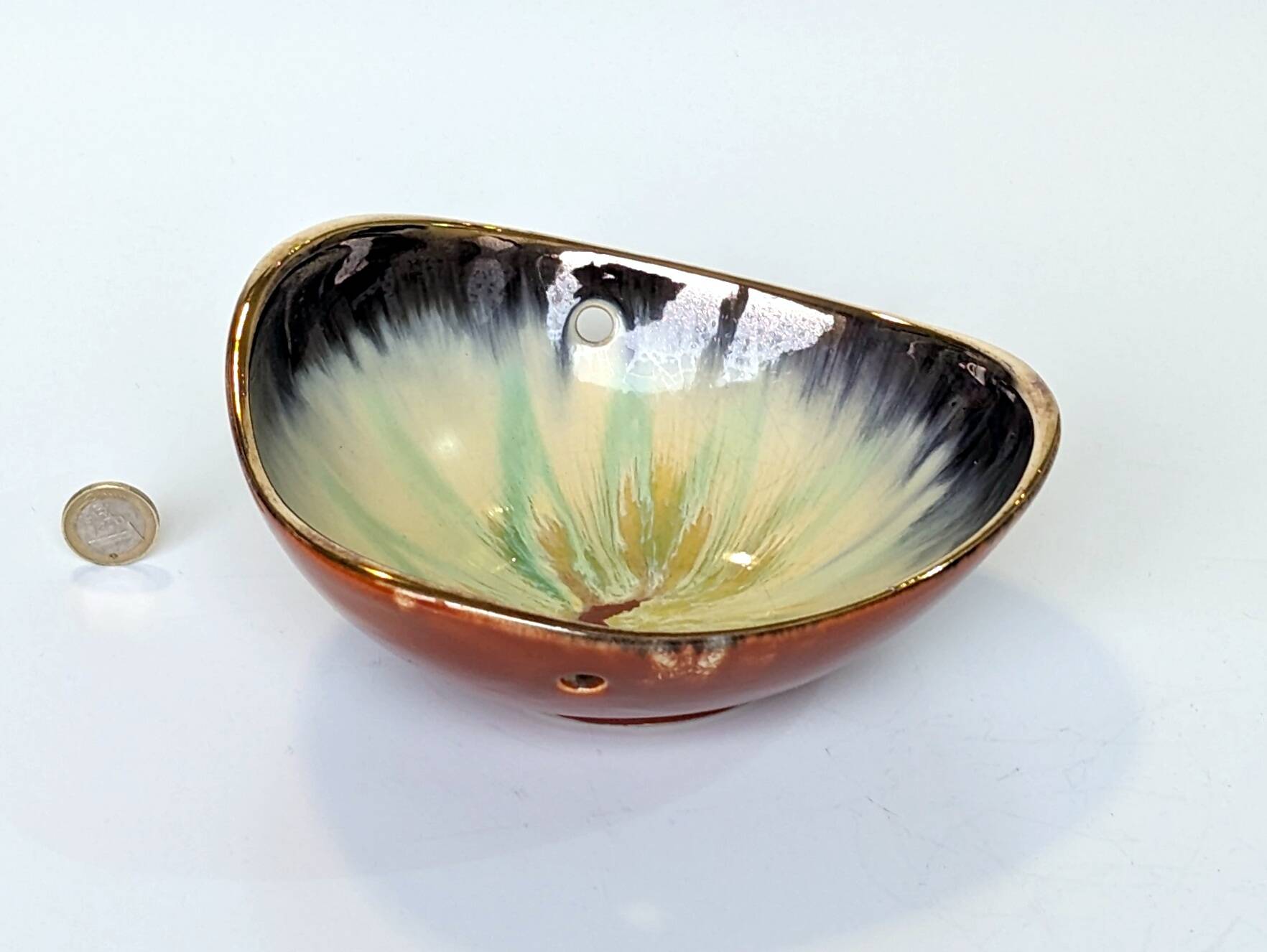 German glazed ceramic bowl db Höhr for Dümler & Breiden.