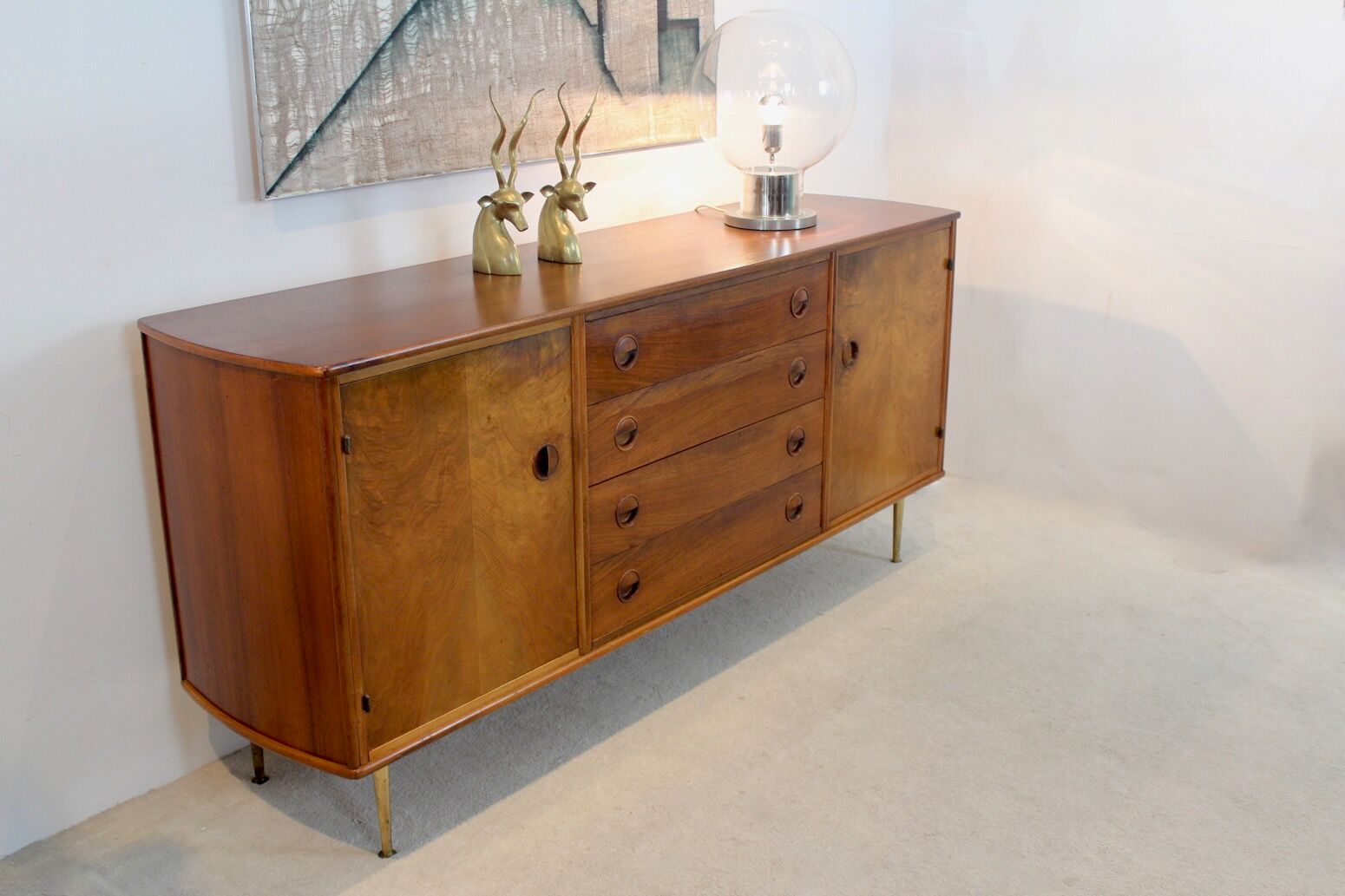 Enfilde en noyer et laiton par William Watting pour Fristho