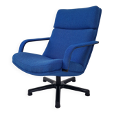 Artifort F141 Lounge Chair by Geoffrey Harcourt Design 1972 (2000s Product)