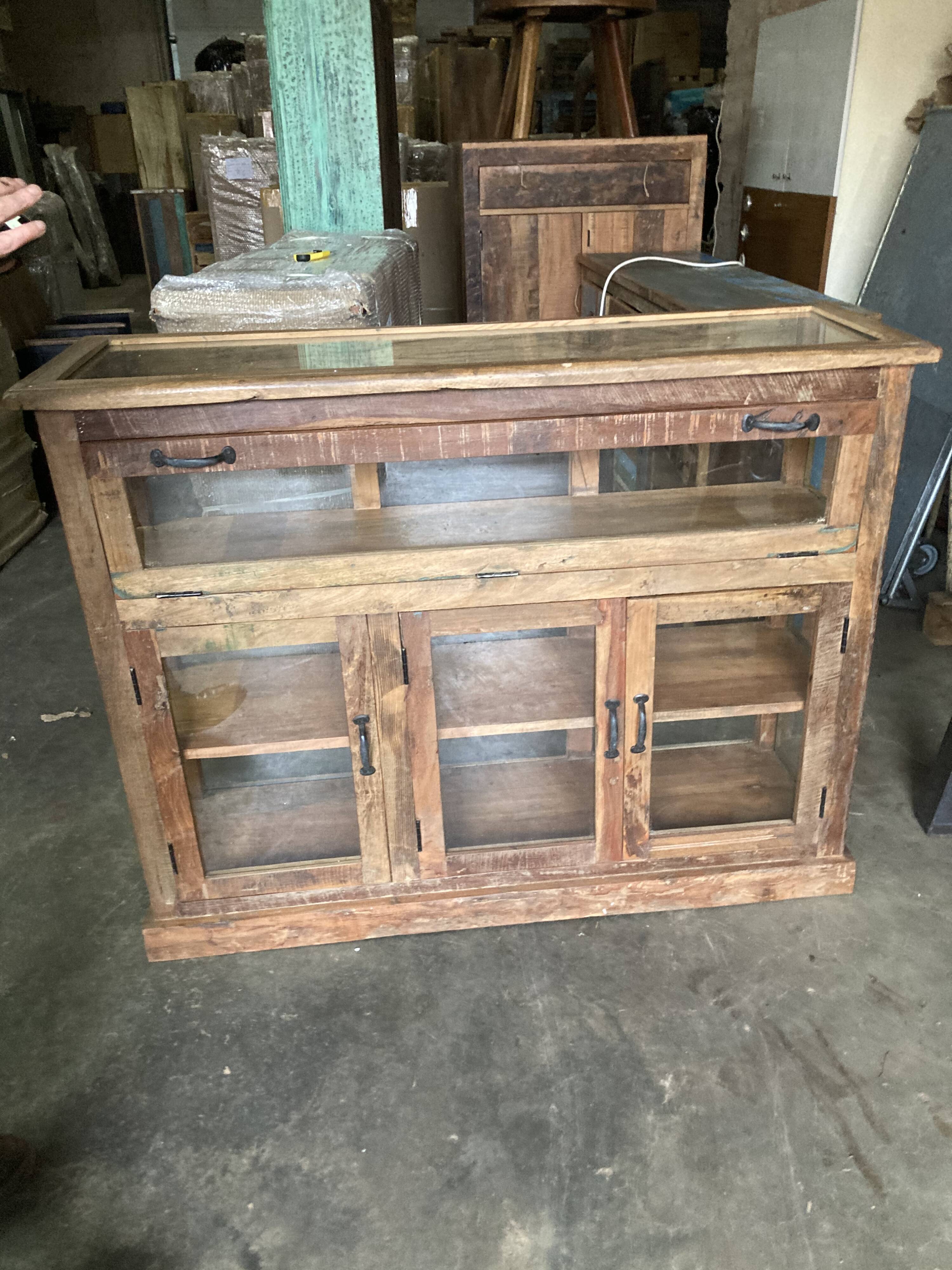 exotic wood countertop showcase