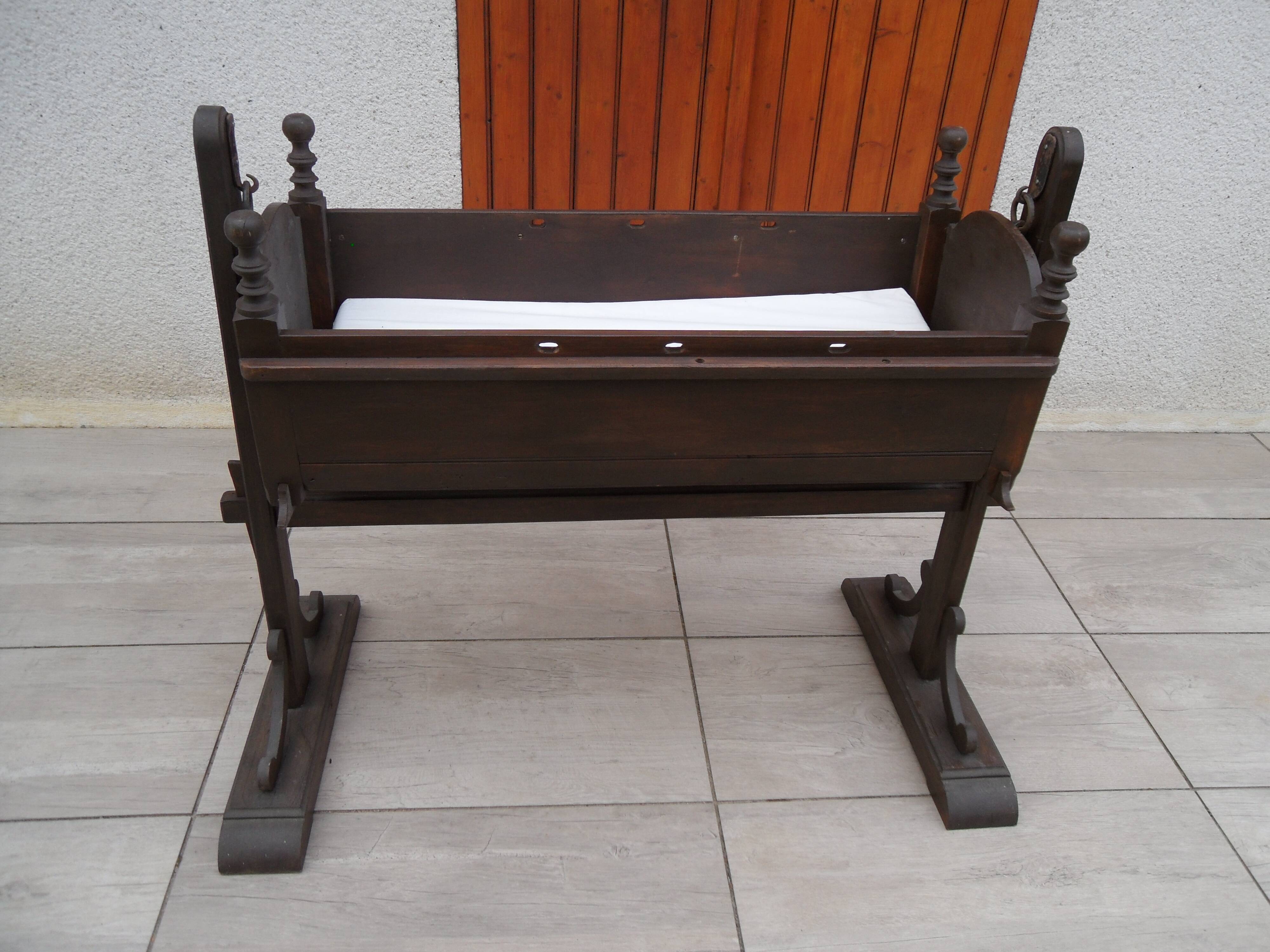 Bercelonnette en bois