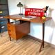 Bureau et chaise en bois