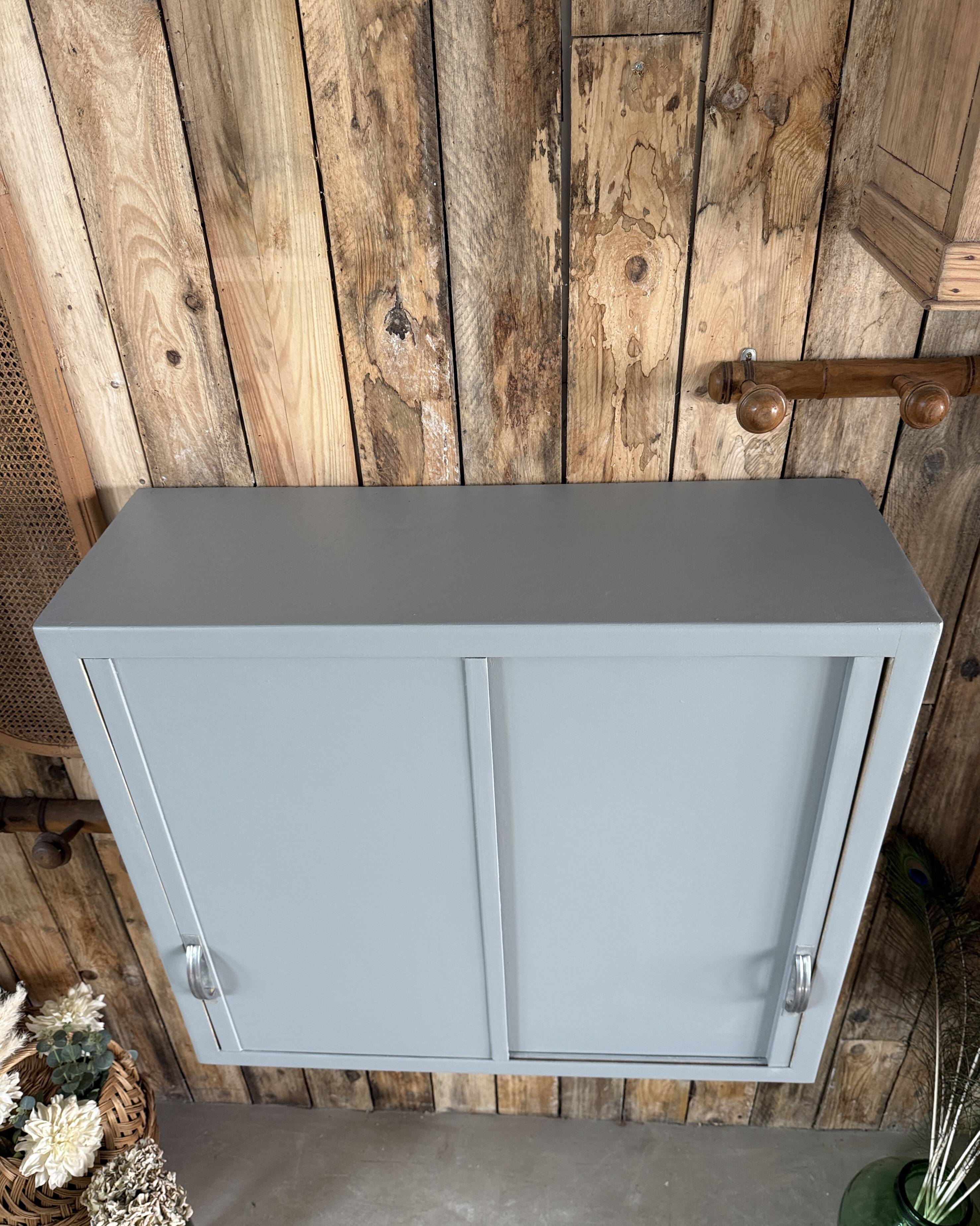 Old kitchen wall unit