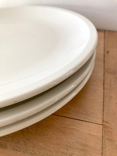 3 Flat beige plates Bauscher Weiden