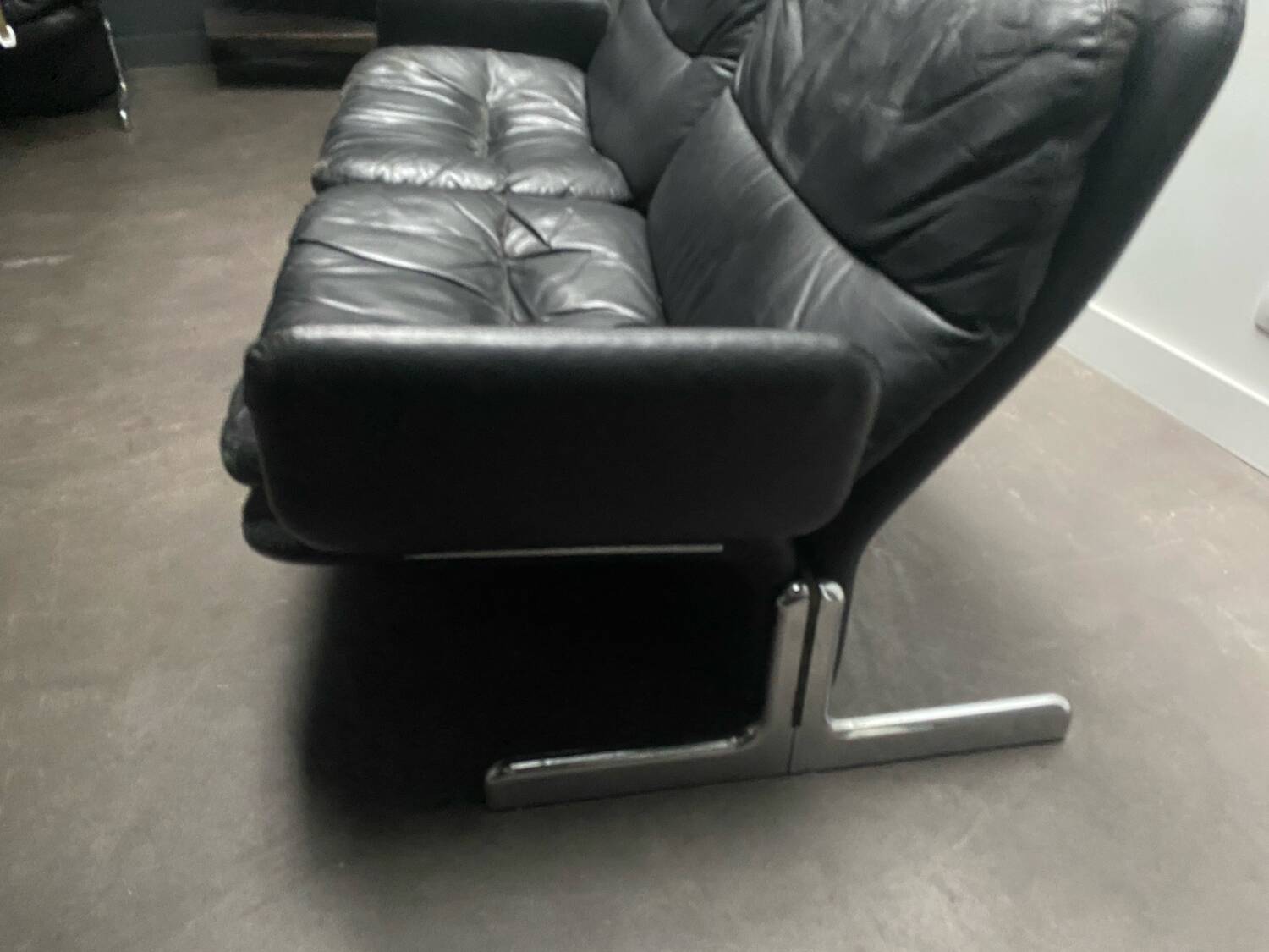 Armchair and sandwich sofa set by Ammannati & Vitelli for Brunati.