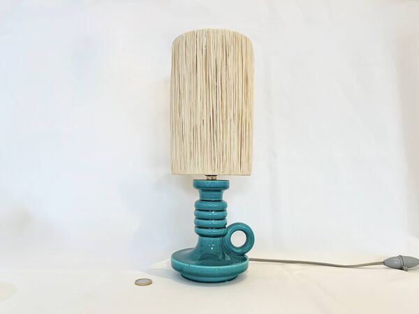 Pied de lampe bougeoir en céramique verte Art Déco et abat-jour raphia