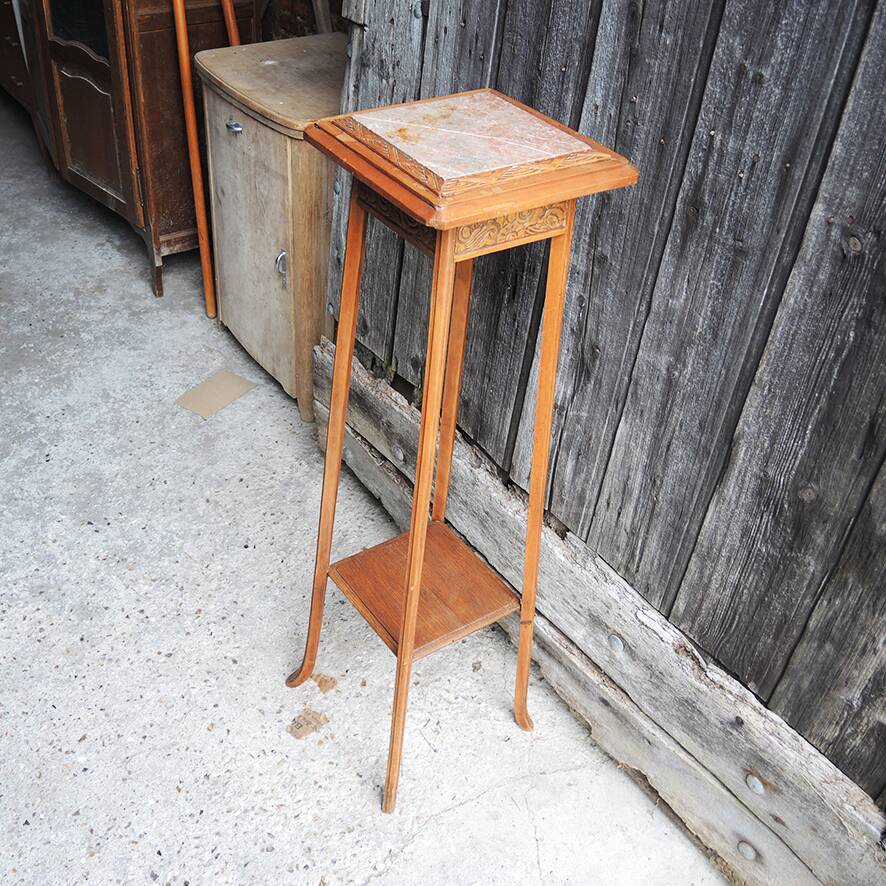 Table d'appoint ancienne en bois et marbre de style Art Déco