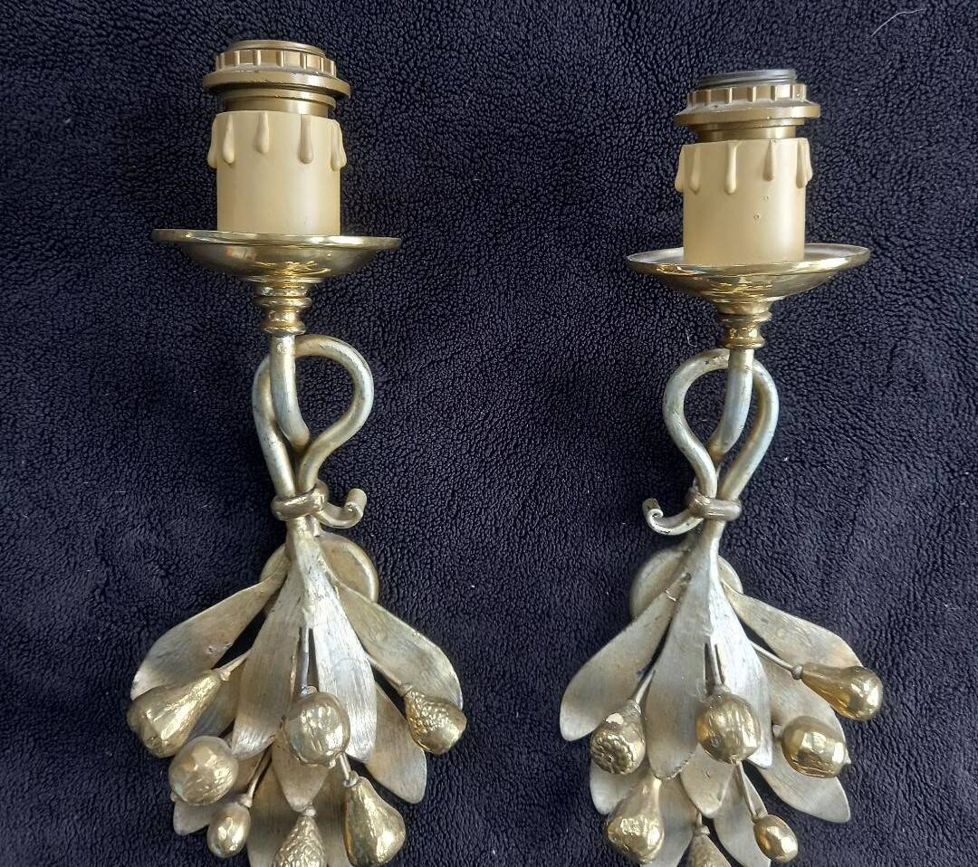 Rare 2 Ciani Italian Hollywood Regency wall sconces, exemplary quality