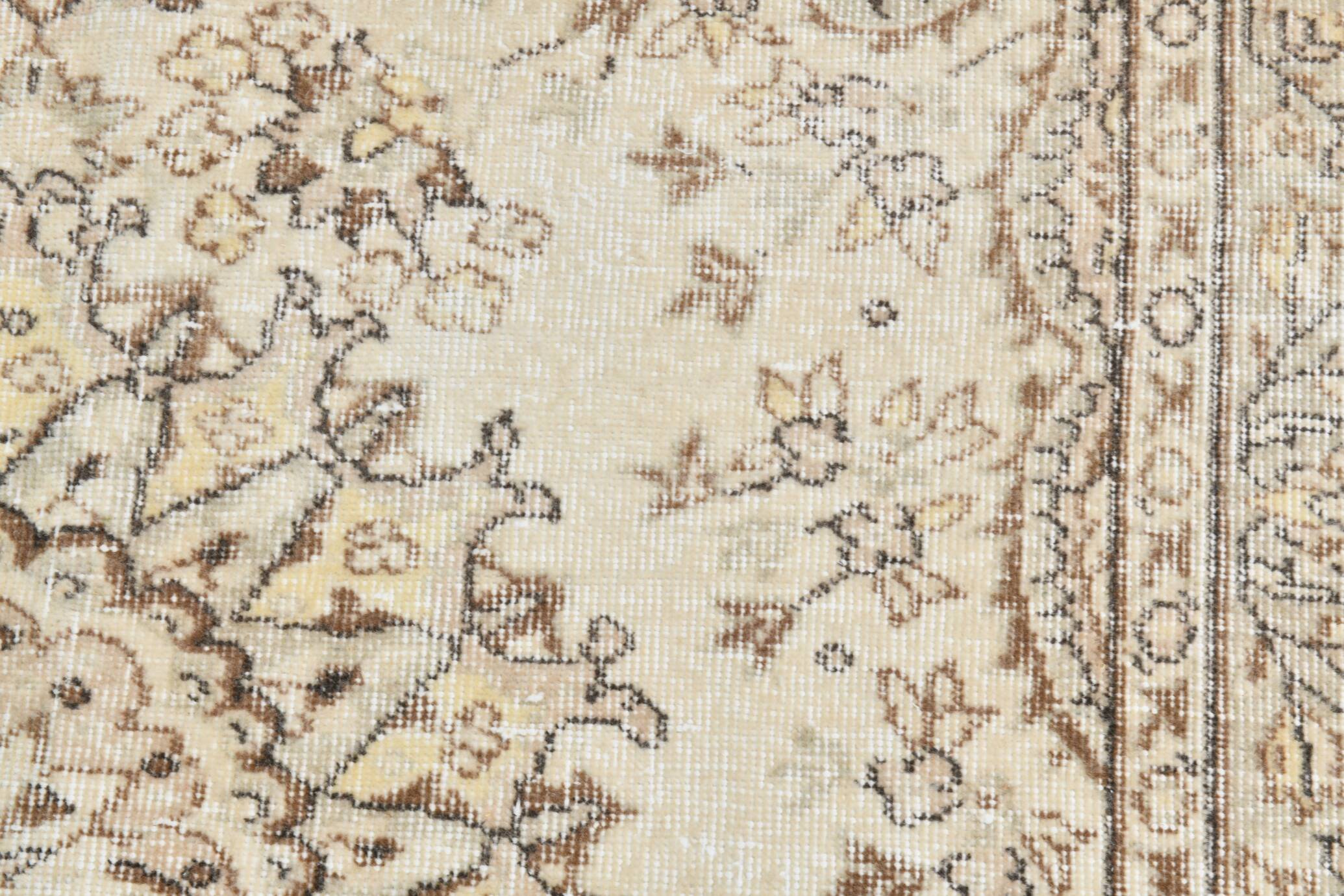 Grand tapis vintage tons pastel jaune et vert menthe, faded 312x197Cm