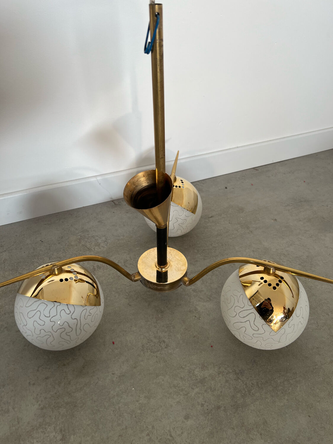 Lot light fixtures and chandeliers design Arlus 50s brass and opaline vintage