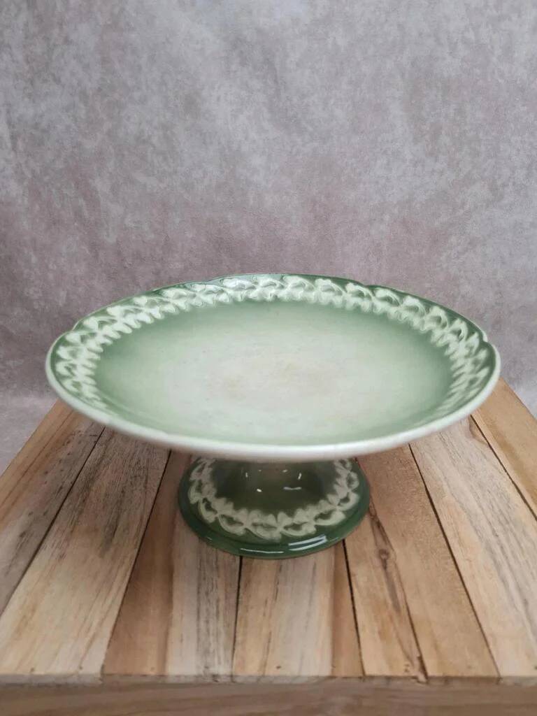 Compotier ancien sur pied Lunéville St Clément décor trèfles vert